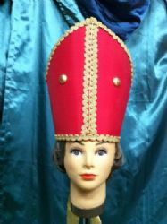כובע אפיפיור - קרדינל