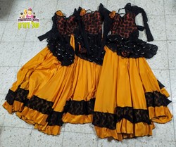 שמלות רקדניות ספרדיות