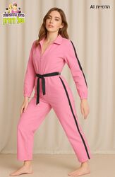 אוברול ורוד בסגנון ספורטיבי שנות ה 80