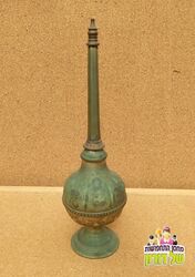 מזלף עתיק להתזת בשמים