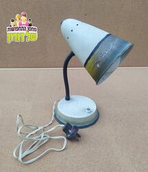 מנורת שולחן ישנה