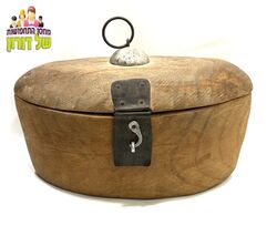 קופסת עץ עתיקה לאחסון עלי טבק