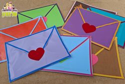 מעטפות צבעוניות ענקיות