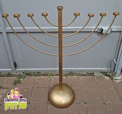 חנוכית זהב גדולה - 1.20 מטר